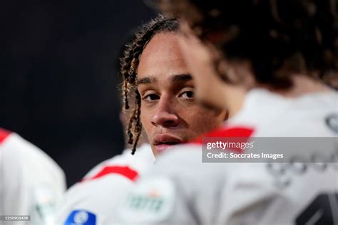 Xavi Simons Of Psv Celebrates 2 0 With Fabio Silva Of Psv During The News Photo Getty Images