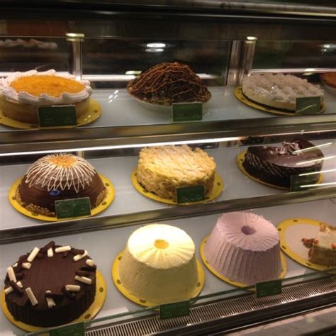 Leonas Cakes And Pastries Bakery In Mandaue City