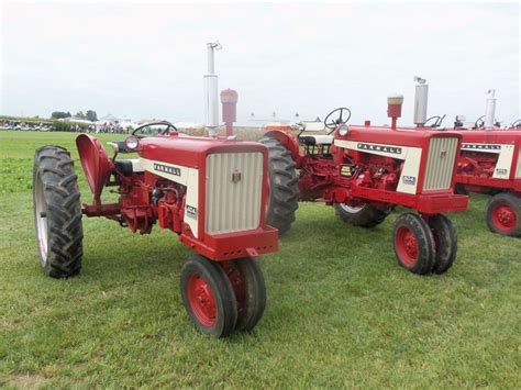 Farmall 404,504,656 | Farmall, Tractors, International harvester