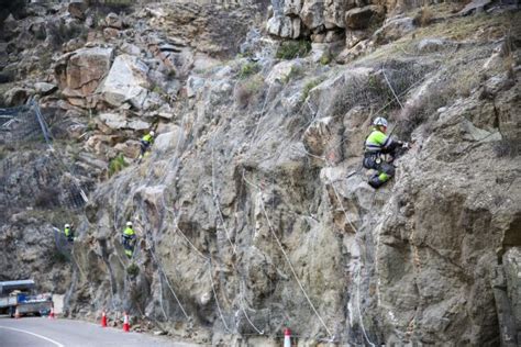 Toledo Contiene Sus Rocas Para Evitar Desprendimientos En Varios Puntos