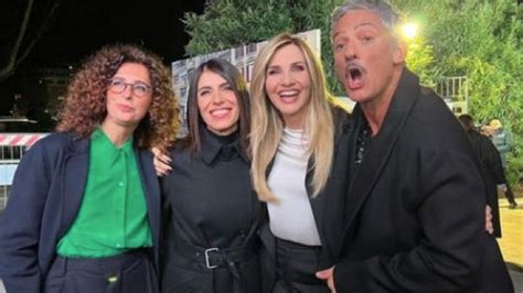 Le Co Conduttrici Di Sanremo Cuccarini Giorgia E Mannino Dopo L