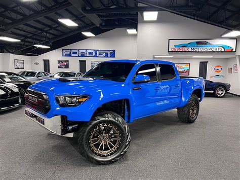 2019 Toyota Tacoma Desneux Motorsports