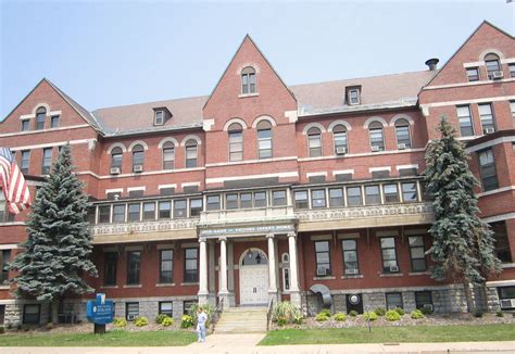 St Vincent Hospital Erie Pa T Shop Neta Devito