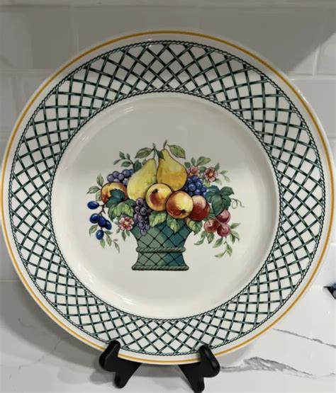 Villeroy And Boch Porcelain Basket Weave Round Large Floral Serving