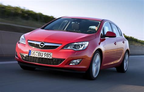 Opel Astra IV OPINIE Test Dane Techniczne Spalanie CENA Super