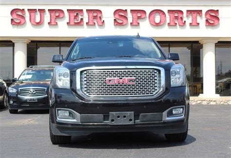 Super Sports Auto Credit Financing Inc 2016 GMC Yukon XL Denali