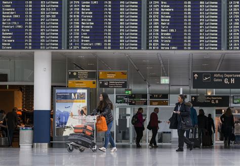 Munich Airport Terminal 2 - Flughafen München