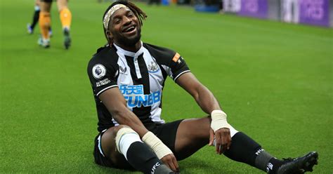 Saint Maximin Sertai Al Ahli Selepas Tinggalkan Newcastle Harian Metro