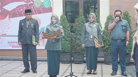 Upacara Peringatan Hari Sumpah Pemuda Ke 94 Di Pengadilan Agama Malang