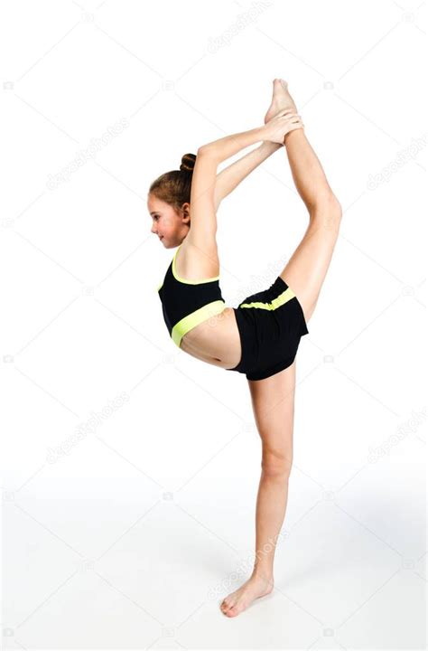 Flexible Linda Niña Niña Gimnasta Haciendo Ejercicio Acrobático 2023