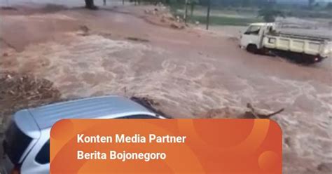 Sejumlah Desa Di Kecamatan Kerek Tuban Diterjang Banjir Bandang