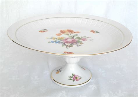 Porcelain Pedestal Cake Stands Royal Table Settings Royal Table Settings Llc