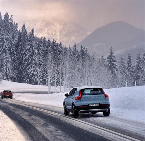 Nicht aufs Glatteis führen lassen Recht Autofahren im Winter WELT