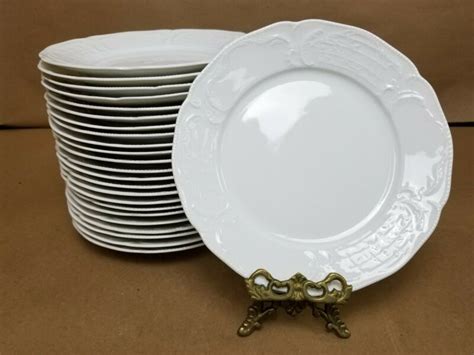 LOT OF TWENTY FOUR 24 Rosenthal Sanssouci White Salad Plates 8