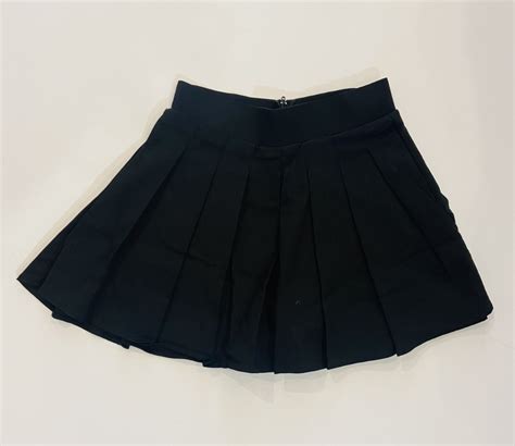 Sharon Pleated Pocket Skort Violet And Valentine