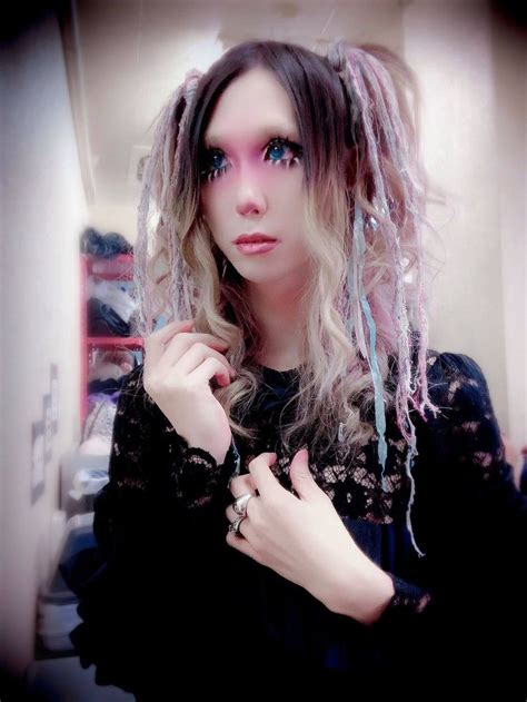 Gulu Gulu Lanju 藍珠 Hair Styles Beauty Hair