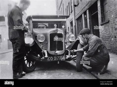 Mechanics Examining Damaged Carvintage1920s Stock Photo Alamy