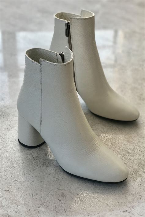 TUNAELLİ Kadın Nude Hakiki Doğal Deri Bootie Fiyatı Yorumları Trendyol