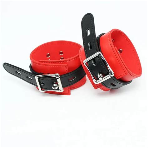 Adult Games Sexy Leather Restraints Bondage Hand Cuffs Fetish Flirting Role Play Erotic Toys Sex