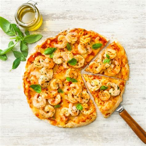 Garlic Prawn Pizza Pizza Recipes Homemade Seafood Pizza Recipes Recipes