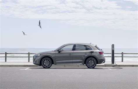 Audi Upgrades Plug In Hybrid Q5 A6 And A7 Sportback With A Bigger Battery Pack Carscoops