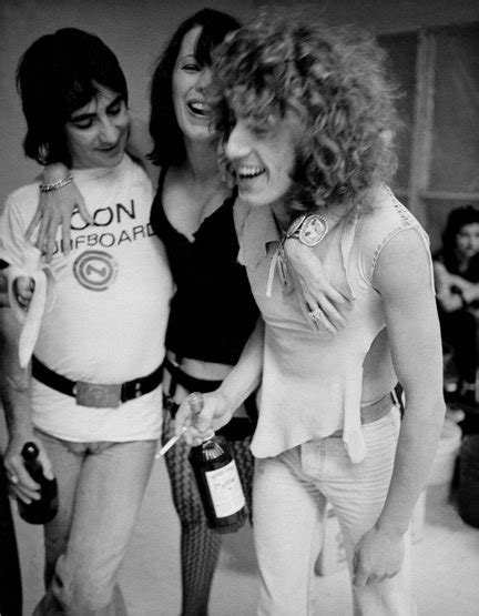 Pamela Des Barres With Keith Moon And Roger Daltrey Pamela Des Barres