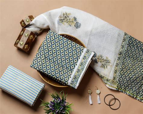 Malmal Suits Manufacturers Malmal Suits Suppliers Exporters India