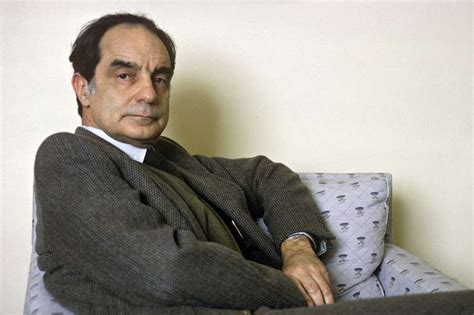 Centenario De Italo Calvino Cuento “el Pecho Desnudo” El Espectador