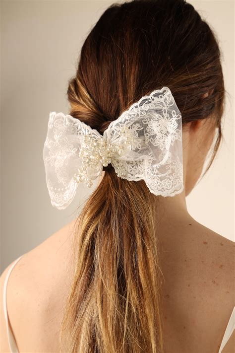 Pearl Bridal Hair Bow Lace Wedding Hair Clips Modern Wedding Bride Hair Accessories Ribbon