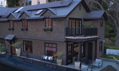 Sam Altmans 27m Mansion Riddled With Defects Leaks And Uncooked