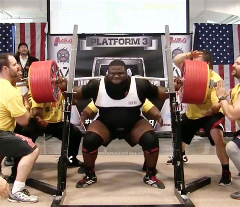 Ray Williams Sets Powerlifting Record With Pound Raw Squat Men