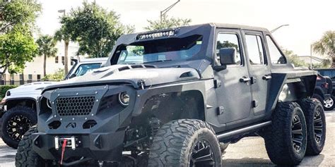 Aroldis Chapmans 6 Wheel Kevlar Covered Jeep Is An Absolute Monster