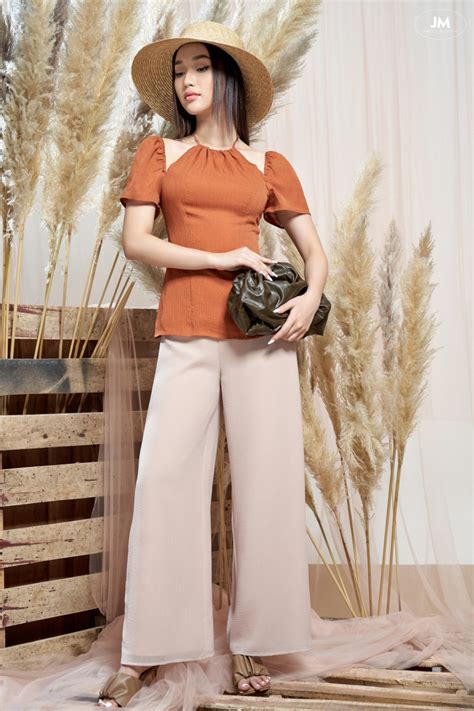 Top Cửa hàng thời trang hot nhất trên con đường Bà Triệu Hà Nội Mytour vn