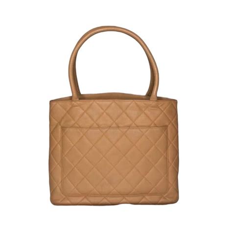 Chanel Medallion Tote Nude Barang Mewah Tas Dompet Di Carousell