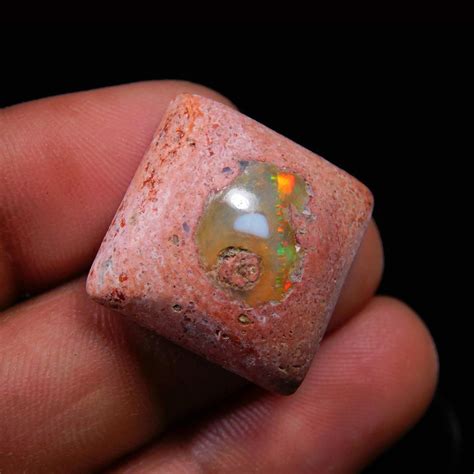 Opale De Feu Mexicaine Rare Scintillante De 20 5 Carats Opales