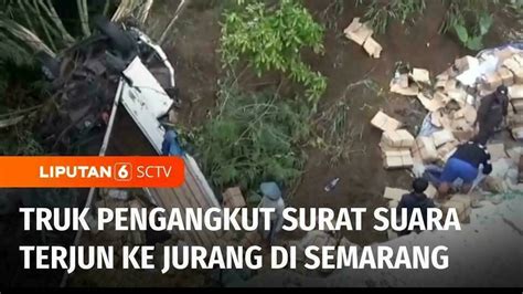 Tak Kuat Menanjak Truk Pengangkut Ribu Surat Suara Pemilu Terjun