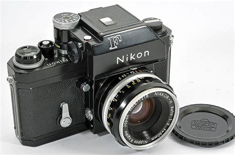 La famosissima serie F della Nikon è una delle prime reflex analogiche