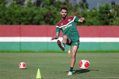 Papo Rápido Sobre O Renato Augusto ExplosÃo Tricolor