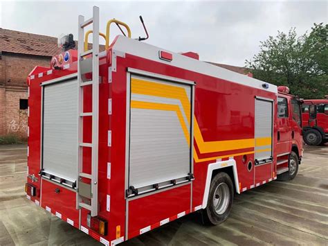 China 2022 China New Design Fire Rescue Engine Factory Price ISUZU