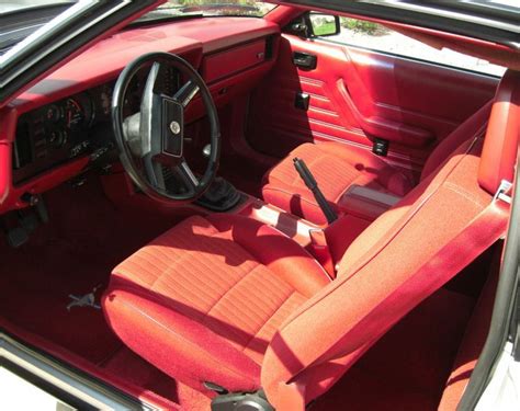 Silver 1983 Ford Mustang Gt Hatchback Photo Detail