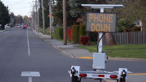 King County gets smart street signs - Axios Seattle