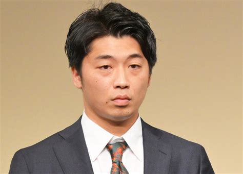 さや香・新山、偉そうにしている先輩芸人を名指し「タレントランク低っくいのに」 楽屋では「いつもブスっと」 芸能 デイリースポーツ Online