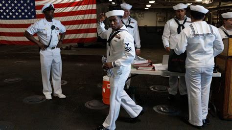 Fleet Week Miami photos of ships, sailors | Miami Herald