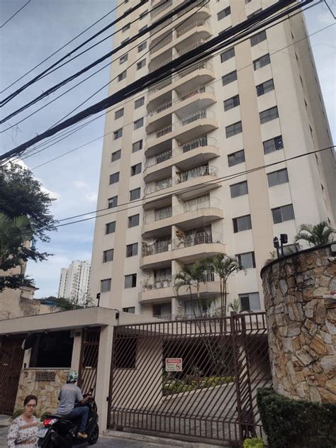 Apartamento na Rua Azevedo Soares Vila Gomes Cardim em São Paulo por