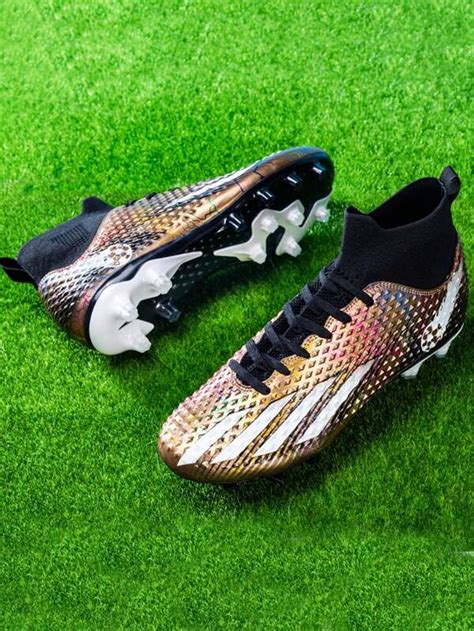 1pair Sporty Athletic Shoes Soccer Pattern High Top Football Cleats