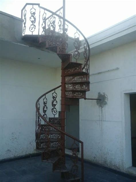 Cast Iron Spiral Staircase At Rs Piece Circular Stairs In