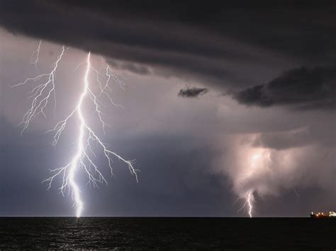 De Violents Orages Sont Attendus En Suisse Romande Ce Mardi