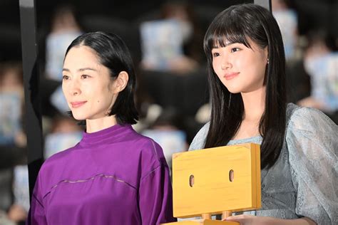 （写真）深津絵里、『すずめの戸締まり』で声優初挑戦「思い通りできなくてどん底まで落ち込んだ」 アニメ ニュース ｜クランクイン！