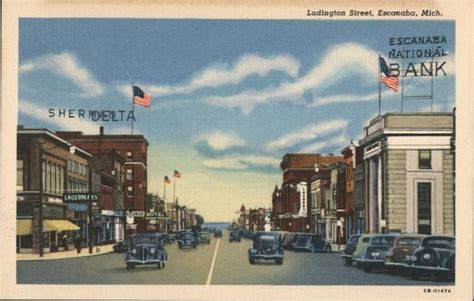 Ludington Street Escanaba Mi Postcard