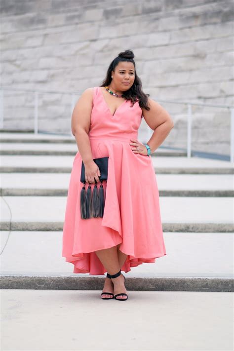 A Plus Size Fashion Blog That Discusses About Plus Size Fashion Plus Size Style And Plus Size